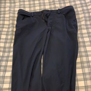 Men’s lululemon commission pants.
